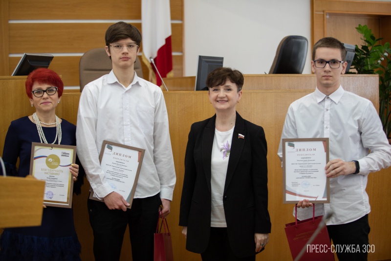 https://vologdazso.ru/upload/medialibrary/043/043c13d83074bf11bf0d2782af57c099.jpg