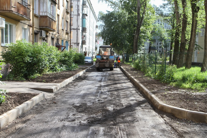 Двор работаешь. Ремонт дворов. Вологда фото дворов. Ремонт дворов будет проходить.