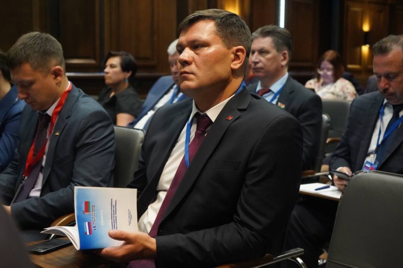 https://vologdazso.ru/upload/medialibrary/244/2440eb9c7674f3b44806b541c5785d1d.jpg