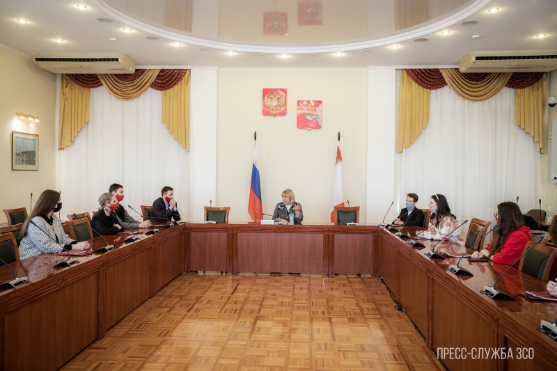https://vologdazso.ru/upload/medialibrary/357/357106a73583fe5649131b87d5f7c3c1.jpg