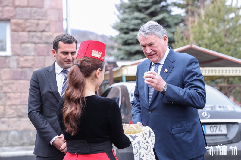 https://vologdazso.ru/upload/medialibrary/868/86870be1c19eda55ef6a5ce65f6fcbc1.jpg