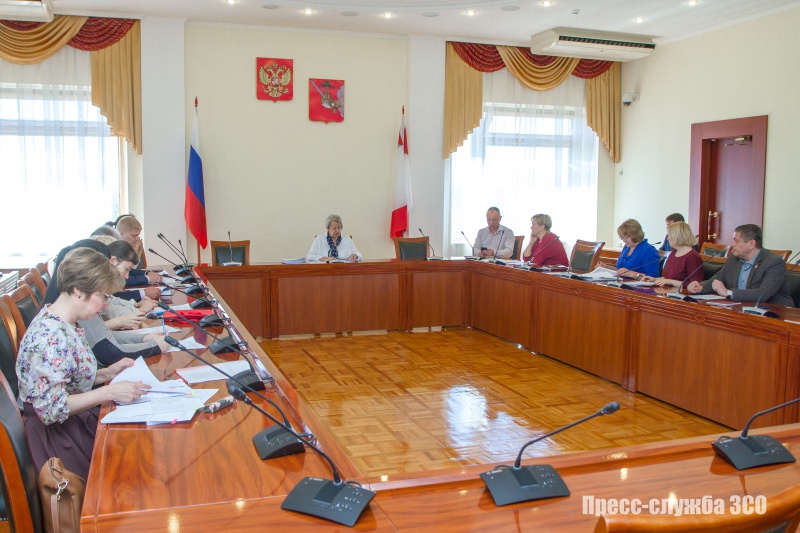 https://vologdazso.ru/upload/medialibrary/8f7/8f77ee875ed378581c96be786637c3d3.jpg