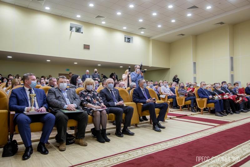 https://vologdazso.ru/upload/medialibrary/8fb/8fb33087897f85e7812880a8b91c0108.jpg