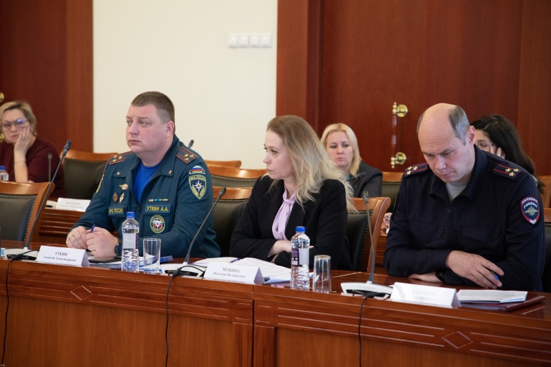 https://vologdazso.ru/upload/medialibrary/ad1/m28bxwz7oftf8d6bep8p3l4x1hletbr8.jpg