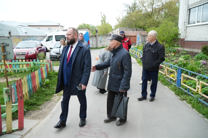 https://vologdazso.ru/upload/medialibrary/c75/mt79uqlb5w2pua94pxhvbkt33baqqgmk.jpg