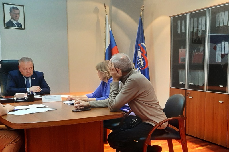 https://vologdazso.ru/upload/medialibrary/ded/ded639e9dcb64f8c67e810d9a9894202.jpg