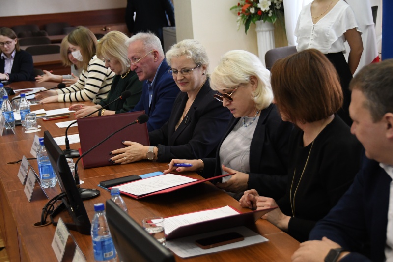 https://vologdazso.ru/upload/medialibrary/e25/wulc0ggl4bw046npsilrjzfecupii00k.JPG
