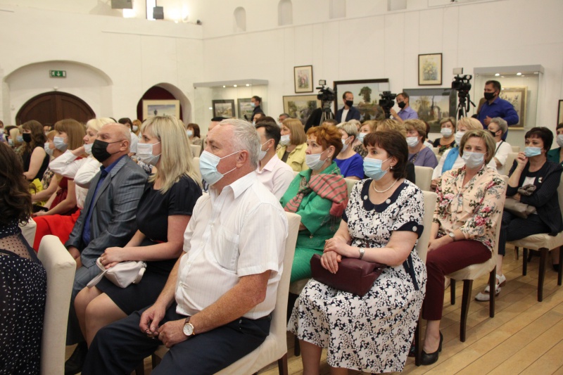 https://vologdazso.ru/upload/medialibrary/f23/f23ea0ec4e0786eed7f1b69f0effb95a.JPG