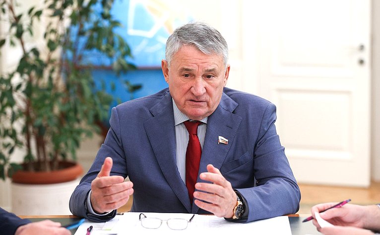 https://vologdazso.ru/upload/medialibrary/fc6/squm2rmau77pqx3dg0r8onj68sb2h9oh.jpg